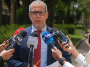 Procuraduría suspende por 3 meses al pastor Saade por caso de pasaportes | Gobierno | Economía