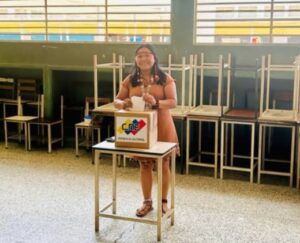Pueblos Indígenas eligen a sus concejales en ocho estados del país