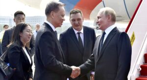Putin arranca una visita de cuatro días a China en la que se verá con ocho presidentes de gobierno