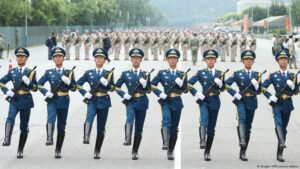Putin y Kim Jong-un irán al gran desfile militar de China – DW – 28/08/2025