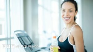 Qué son los electrolitos y qué es lo mejor para hidratarse después del ejercicio según los expertos