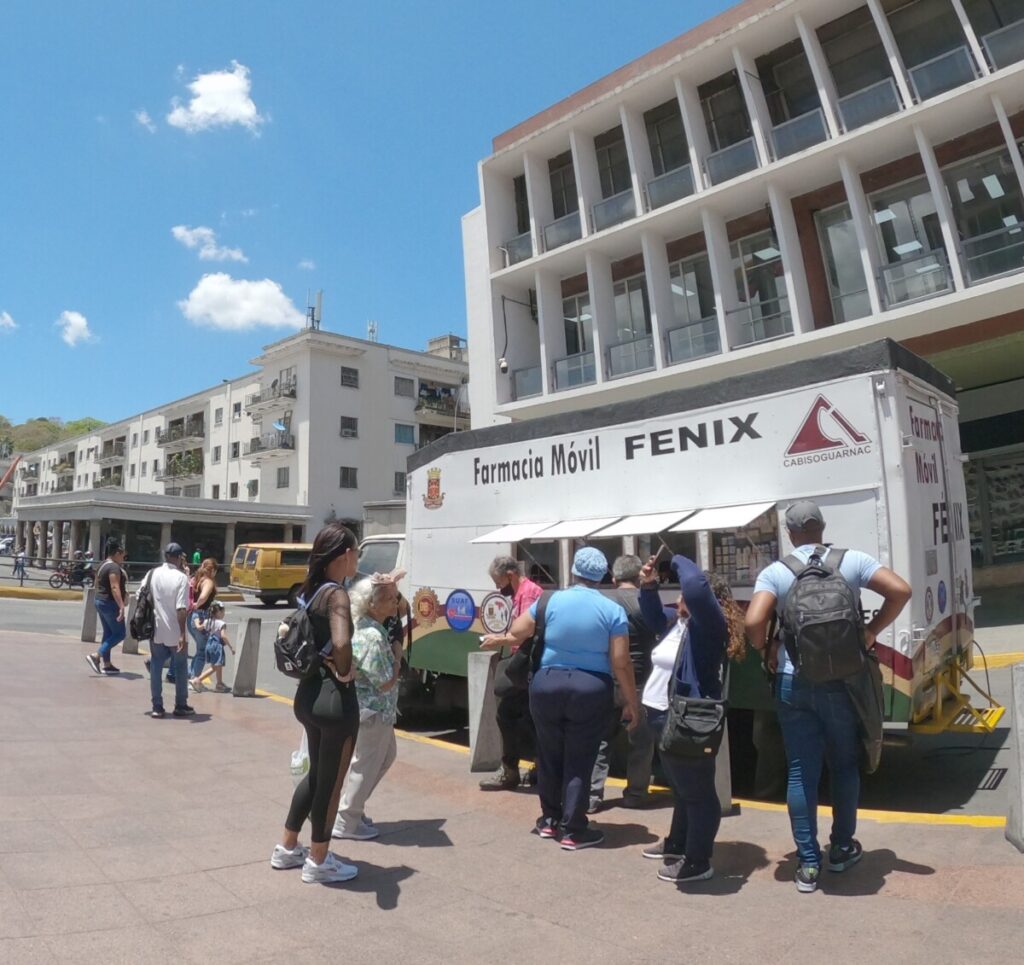 Red de Farmacias del SUAF lidera encuesta de preferencia