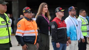 Regresan 200 venezolanos desde Texas