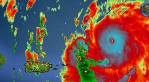 República Dominicana eleva a once las provincias en alerta ante de huracán Erin