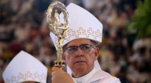 Restos de monseñor Mario Moronta serán velados por tres días en Catedral de San Cristóbal