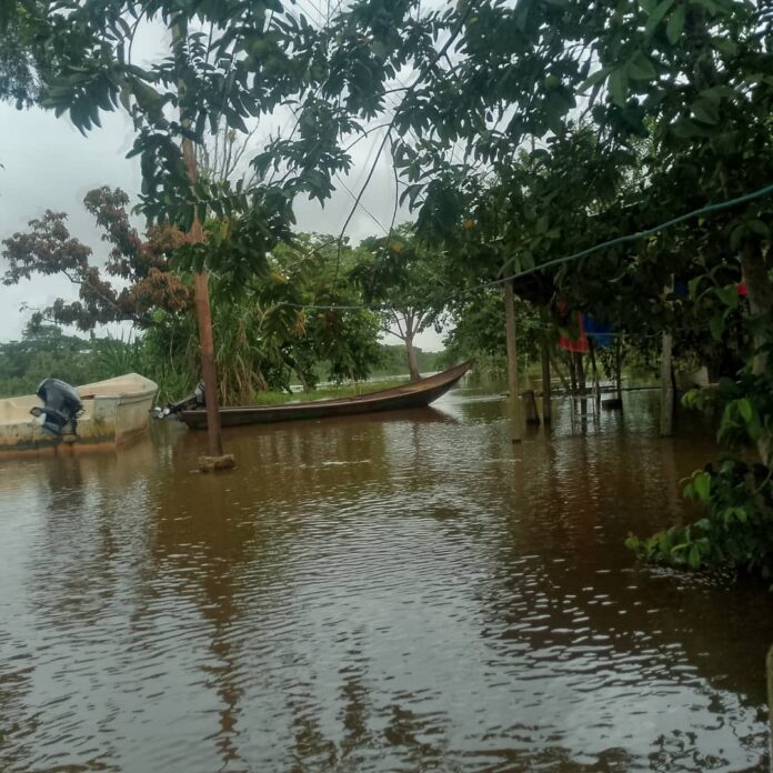 Río Orinoco supera alerta roja en Delta Amacuro 