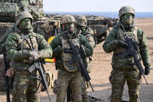 Rumanía ofrece sus bases militares a la OTAN en apoyo de Ucrania
