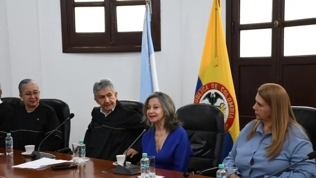 Secretaria de Salud asumió como gobernadora encargada del Valle del Cauca