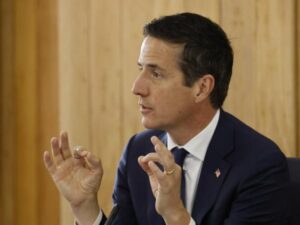 Senador de EE. UU. le da ultimátum a Colombia: insta en la erradicación de la cocaína | Gobierno | Economía