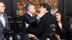 Senadores mexicanos se enfrentaron a golpes tras debate sobre EE UU