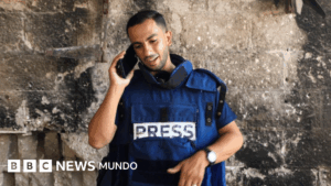 «Si les llegan estas palabras, sepan que Israel ha logrado matarme y silenciar mi voz»: el último mensaje de Anas al Sharif, el reportero de Al Jazeera que murió junto a 5 compañeros en Gaza
