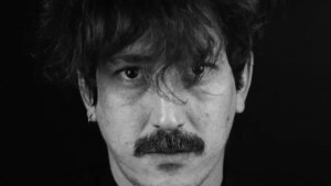 Simón Mesa, ¿quién es el cineasta colombiano premiado en el Festival de Cine de Cannes por su película ‘Un poeta’?