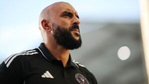 Suspenden de la Leagues Cup al guardaespaldas de Messi por empujar a jugadores del Atlas – AlbertoNews
