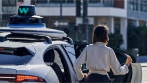 Taxistas de Nueva York amenazan con paro masivo por los robotaxis de Google