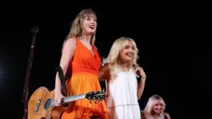 Taylor Swift, Sabrina Carpenter, finalmente una canción juntas