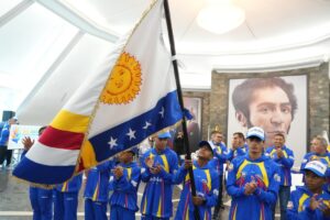 Terán abandera a atletas guaireños