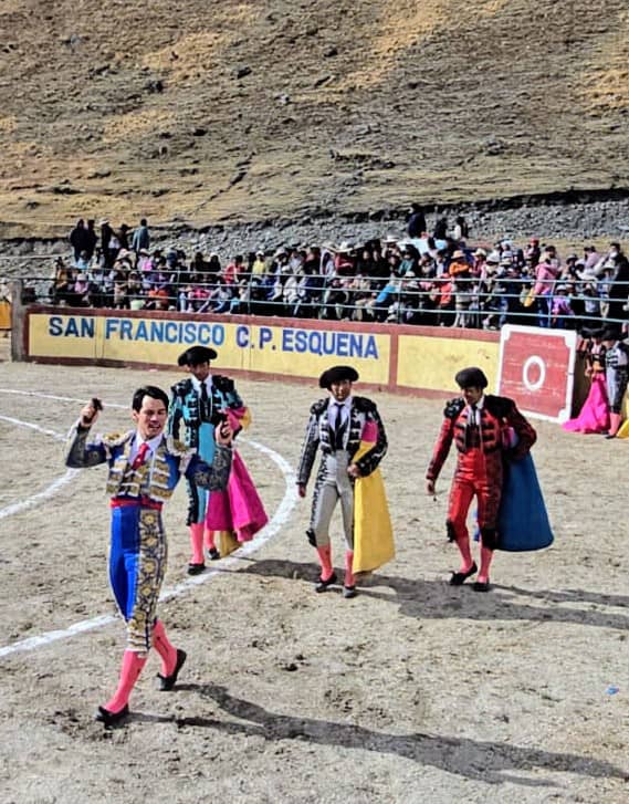 Torero venezolano Fabio Castañeda triunfa en Esquena, Perú – Diario La Nación
