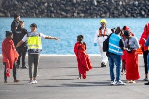 Torres espera que ninguna CCAA frene el reparto de menores pero avisa de que si pasa «intervendrán fuerzas de seguridad» | europapress.es