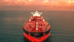 Transparencia Venezuela denunció la presencia de 36 tanqueros furtivos en puertos petroleros