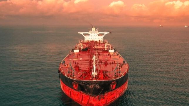 Transparencia Venezuela denunció la presencia de 36 tanqueros furtivos en puertos petroleros
