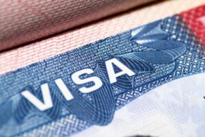 Transportistas mexicanos prevén que la suspensión de visas de EE.UU. no afectará su labor