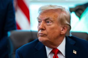 Trump amenaza con aranceles adicionales a los países con tasas o legislación digital «perjudiciales» para EEUU | europapress.es