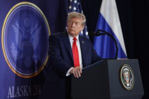 Trump calienta la visita de Zelenski y le advierte que no conseguirá Crimea ni la OTAN