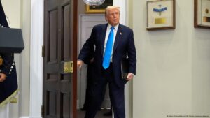 Trump habla de “intercambio de territorios” – DW – 08/08/2025