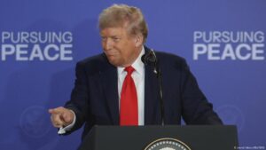 Trump quiere “acuerdo de paz” en Ucrania, no cese al fuego – DW – 16/08/2025