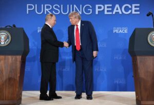 Trump y Putin salen de Alaska sin acuerdo