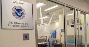USCIS endurece revisión de antecedentes para solicitantes de asilo y refugio: Estas son las nuevas normas – AlbertoNews