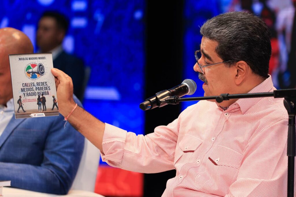 Venezuela lanza el Plan de Lectura y Escritura