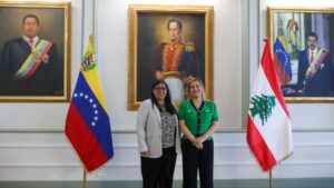 Venezuela recibe nueva embajadora designada del Líbano