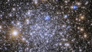 científicos logran observar el interior de una estrella moribunda