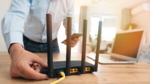desactiva esta opción del router y tu WiFi volará