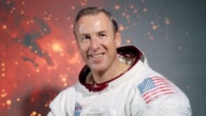 murió James Lovell, héroe del Apolo 13 y leyenda de la NASA