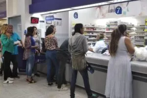 sector farmacéutico subió 24,3% en el primer semestre y aspira crecer 17,7% en 2025