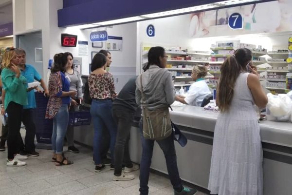 sector farmacéutico subió 24,3% en el primer semestre y aspira crecer 17,7% en 2025