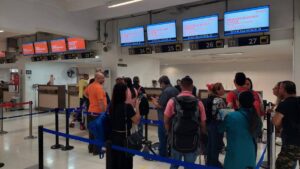 tren de cercanías y nuevo concesionario del aeropuerto, aún en espera