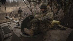 tropas europeas, un ejército local fuerte y apoyo aéreo de EEUU | elperiodico.com