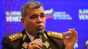 «¡Atentos!», Padrino López advierte sobre amenaza de EE UU