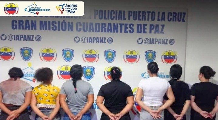 ¡Se cayeron a tubazos!