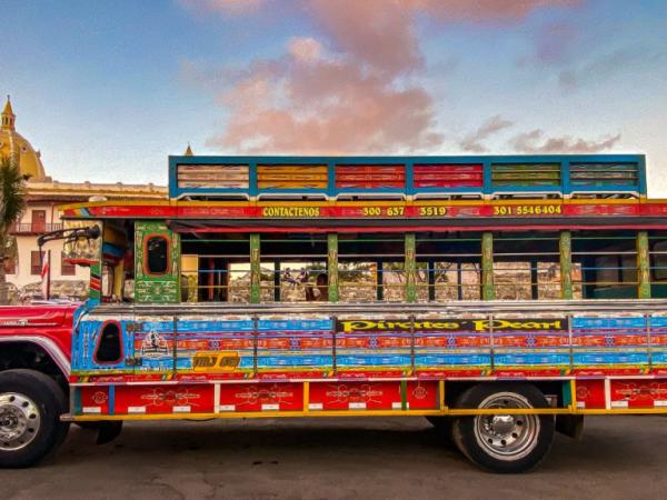¿Cuál es el destino de viaje nacional más elegido por los colombianos según la IA? | Regiones | Economía