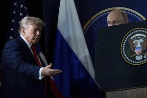 ¿Qué pasó en tres horas de reunión en Alaska? Las caras largas de Trump y Putin al final de su cita elevan las especulaciones | elmundo.es