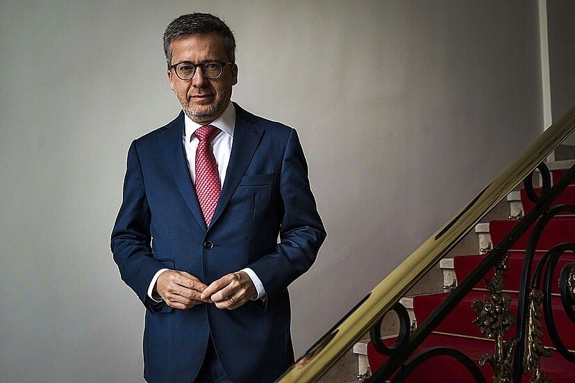 Alcalde de Lisboa admitió ser responsable político del descarrilamiento mortal de un funicular - AlbertoNews