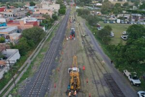 Arranca construcción del Tren Querétaro-Irapuato; beneficiará a más de 2 millones de personas