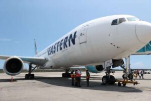 Arriba vuelo con 185 venezolanos desde EEUU