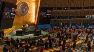 Asamblea General de la ONU apoya un futuro Estado palestino – DW – 12/09/2025