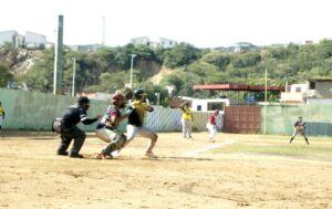 Béisbol de adultos Li-Vargas continúa acción este sábado