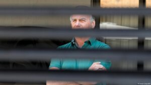 Bolsonaro condenado a 27 años de cárcel por golpismo – DW – 12/09/2025